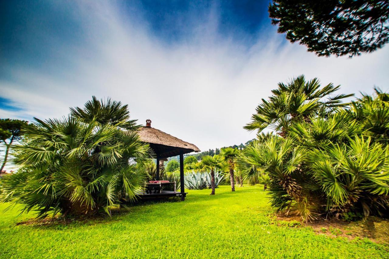 Casa Matilde Bed & Breakfast Mommio Exterior photo